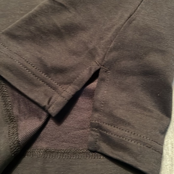 *NWT* Ahnkor Super Soft Polo-Black/Orchid - Picture 3 of 7